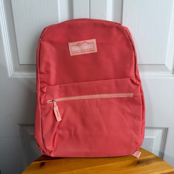 Trailmaker Equipment Colorblock backpack - Picture 1 of 7